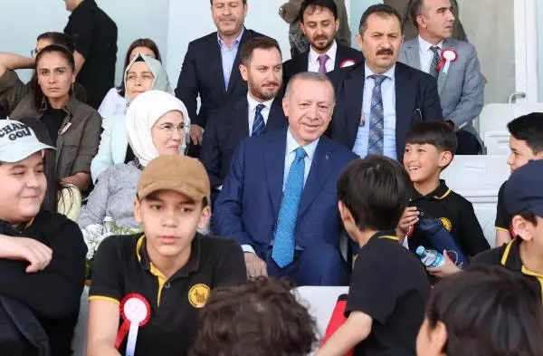 Erdoğan: Hazırladığımız tüm bütçelerde aslan payını daima eğitim öğretime tahsis ettik