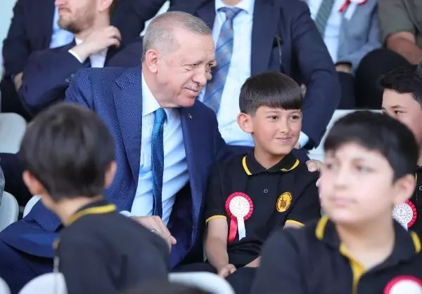 Erdoğan: Hazırladığımız tüm bütçelerde aslan payını daima eğitim öğretime tahsis ettik