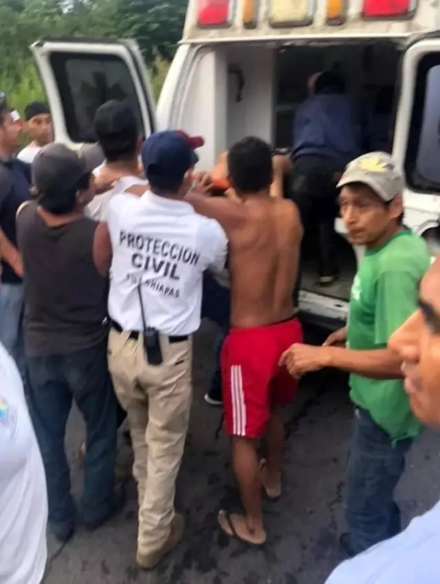 Meksika'da otobüs kazası: 9 ölü, 28 yaralı