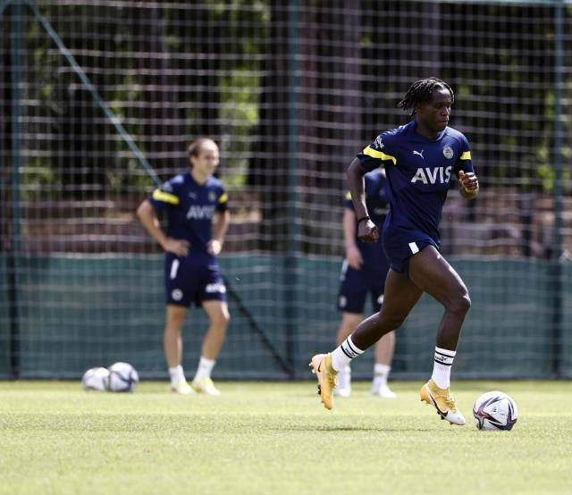 Antrenmana damga vurdu! Jesus'tan futbolcuların motivasyonunu tavan yaptıran konuşma