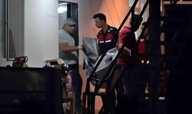 Av tüfeğiyle 2 çocuğunu ve karısını öldüren adam, intihara kalkıştı