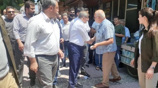 Bir adaylık açıklaması da Davutoğlu'ndan: Adayım ama partiler arası bir mutabakat olursa onu da görüşmeye hazırız