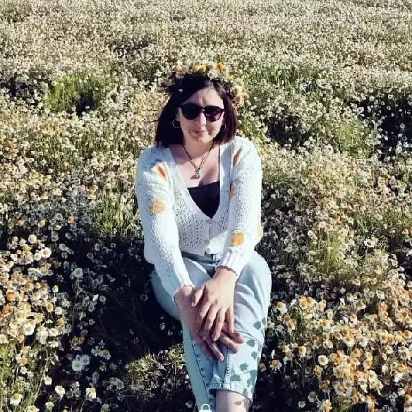 Traktör şarampole yuvarlandı, sürücü Kıymet öldü