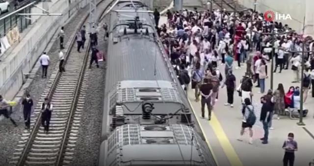 Marmaray arıza mı var? Son Dakika Marmaray seferleri durduruldu mu?