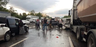 Sapanca'da 6 araç çarpıştı: 8 yaralı
