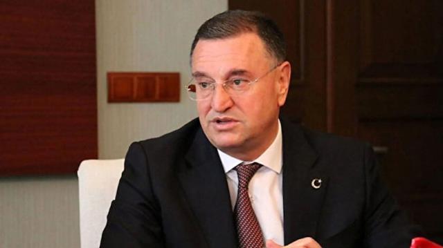 Ümit Özdağ'dan çok konuşulacak iddia: Tanju Özcan'ın ardından Lütfi Savaş'ın da CHP'den ihracı istenecek Ümit Özdağ'dan çok konuşulacak iddia: Tanju Özcan'ın ardından Lütfi Savaş'ın da CHP'den ihracı istenecek