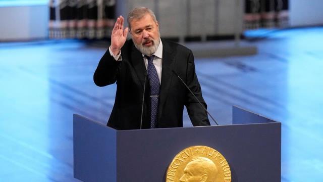 Rus gazeteci Nobel Barış Ödülü'nü Ukraynalı mültecilere yardım için 103,5 milyon dolara sattı