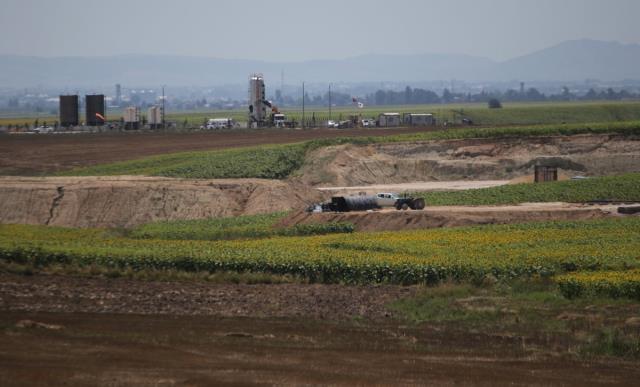 Daha önce yabancı şirketin 'Petrol yok' diyerek kapattığı kuyudan petrol fışkırdı