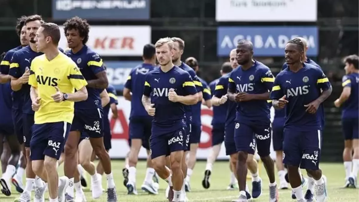 Fenerbahçe'nin kamp programı belli oldu! İşte oynanacak hazırlık maçları