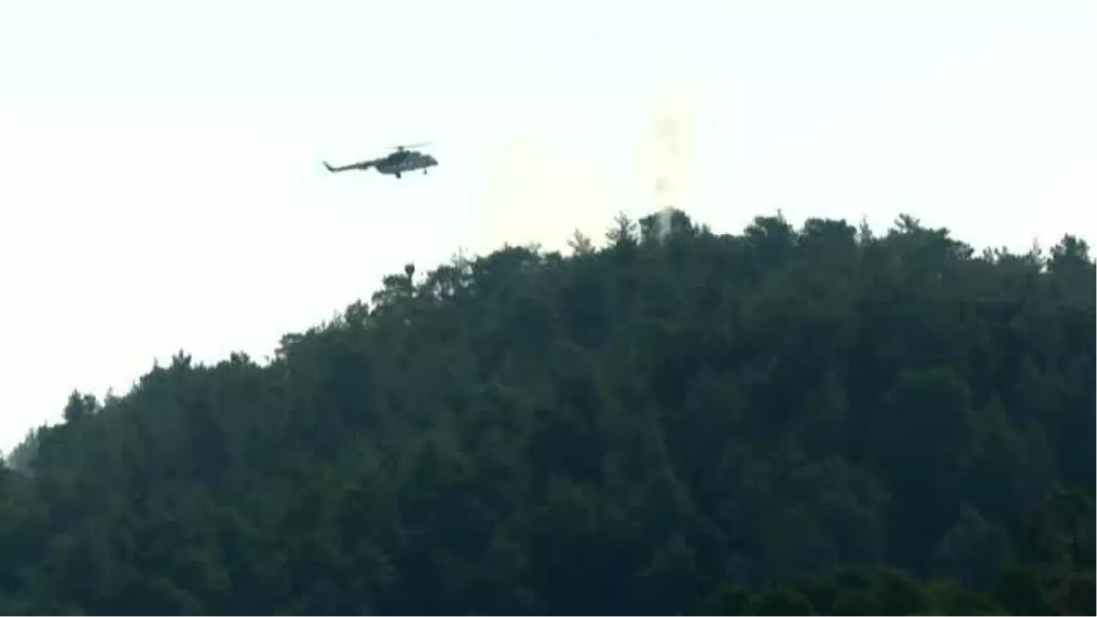 Son dakika: Marmaris'teki orman yangınına havadan ve karadan müdahale ediliyor (3)