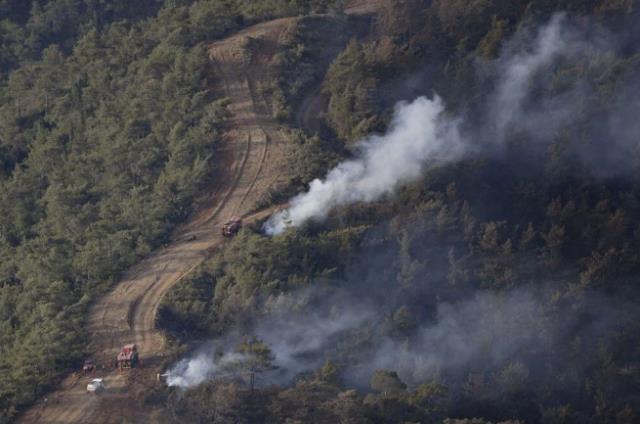 Türkiye'yi ağlatan kareler! Havadan çekilen görüntüler Marmaris yangının büyüklüğünü gözler önüne serdi