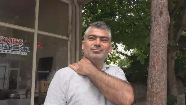 1 yaşındaki Afgan Khatıra'nın balkondan düşmesi kamerada