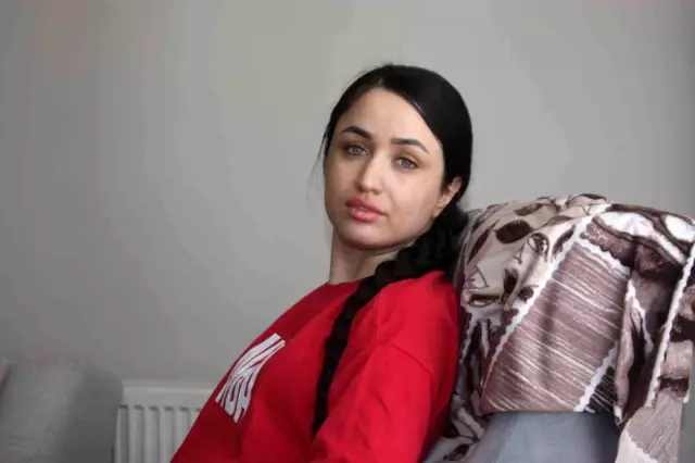 Kendisini başından vuran eski sevgilisi seneye tahliye oluyor! 'Beni öldürecek' diyen Mutlu Kaya'dan yardım çağrısı Kendisini başından vuran eski sevgilisi seneye tahliye oluyor! 'Beni öldürecek' diyen Mutlu Kaya'dan yardım çağrısı