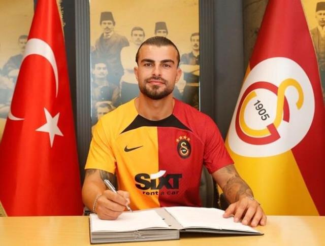 Fenerbahçe'nin kapısında dönüp, Galatasaray'a imza attı! Abdülkerim'den transfer itirafı