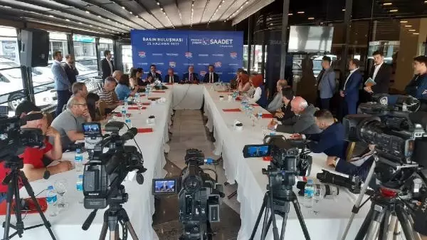 Karamollaoğlu: 6'lı masada cumhurbaşkanı adayı hiç konuşulmadı