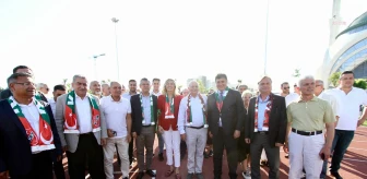 Karşıyaka'da Semra Aksu Atletizm Parkı Açıldı