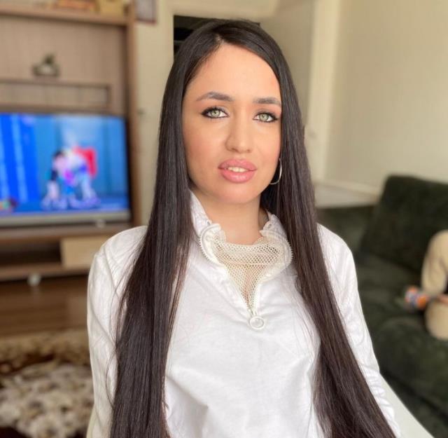 Kendisini başından vuran eski sevgilisi seneye tahliye oluyor! 'Beni öldürecek' diyen Mutlu Kaya'dan yardım çağrısı Kendisini başından vuran eski sevgilisi seneye tahliye oluyor! 'Beni öldürecek' diyen Mutlu Kaya'dan yardım çağrısı