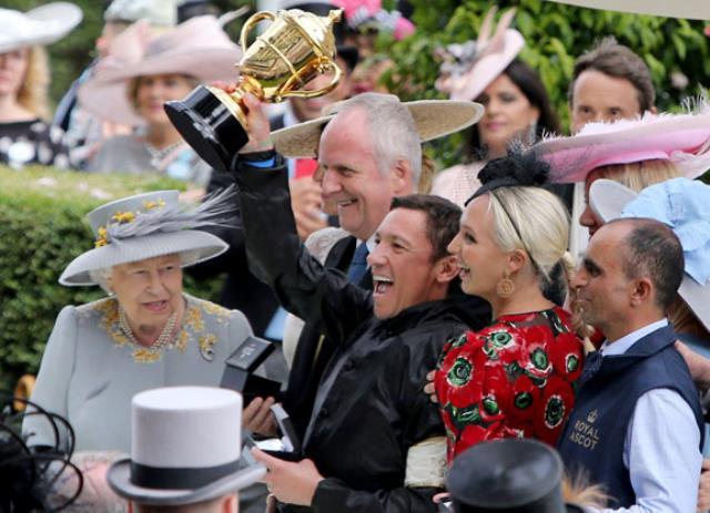 Kraliçe Elizabeth'in jokeyi Gazi Koşusu'nda! İşte bu senenin para ödülü Kraliçe Elizabeth'in jokeyi Gazi Koşusu'nda! İşte bu senenin para ödülü