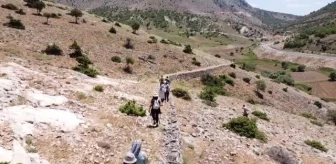 Tarihi İpek Yolu'nun Kemaliye'deki kalıntıları turistlerin rotasında