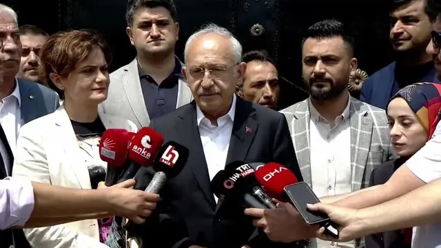 Kılıçdaroğlu, Kıbrıs Barış Harekatı'nı hatırlatarak Yunanistan'a yüklendi: Biz onlara göstereceğiz Kılıçdaroğlu, Kıbrıs Barış Harekatı'nı hatırlatarak Yunanistan'a yüklendi: Biz onlara göstereceğiz