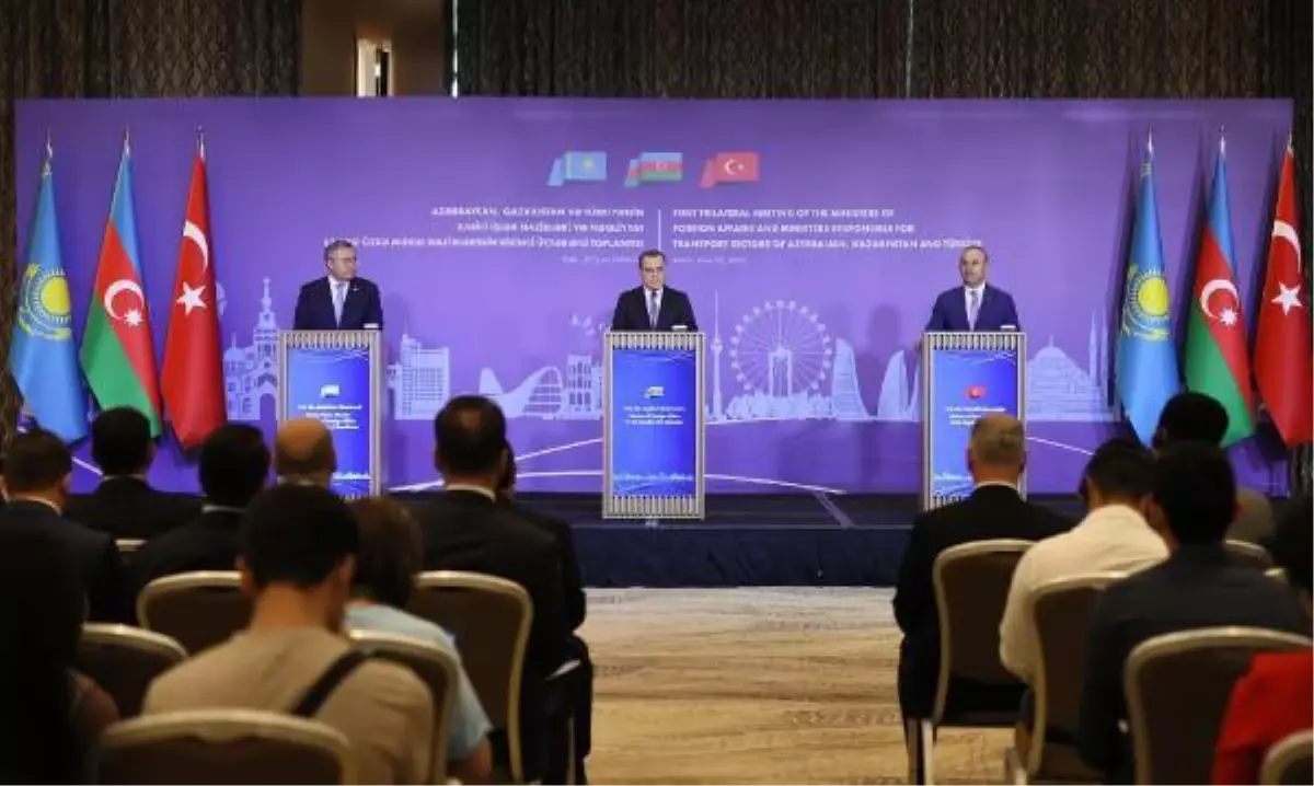 Dışişleri Bakanı Çavuşoğlu: 'Sürdürülebilir ve güvenli ulaştırma hatlarının ne kadar önemli olduğunu bu krizle (Ukrayna) bir kez daha gördük'