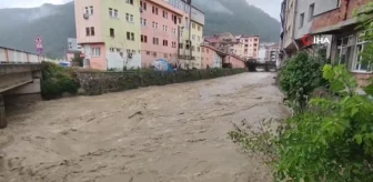 Karabük'te şiddetli yağış etkisini göstermeye devam ediyor