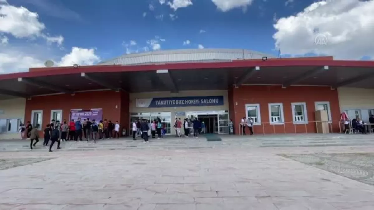 Üst Minikler Boksun Yıldızları Türkiye Şampiyonası sürüyor