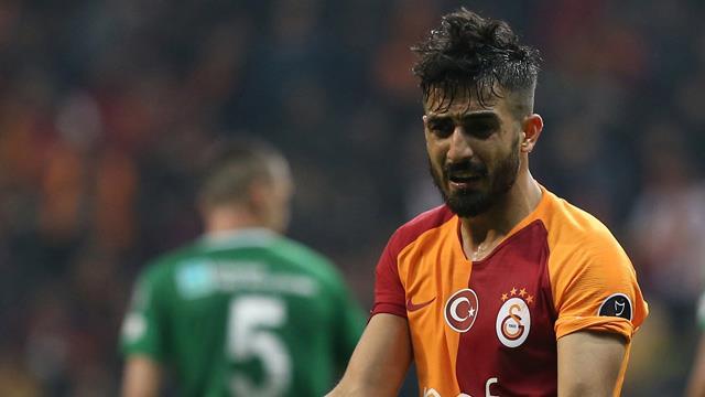 Beklenmedik karar! Eski Galatasaraylı oyuncu 32 yaşında futbolu bıraktı