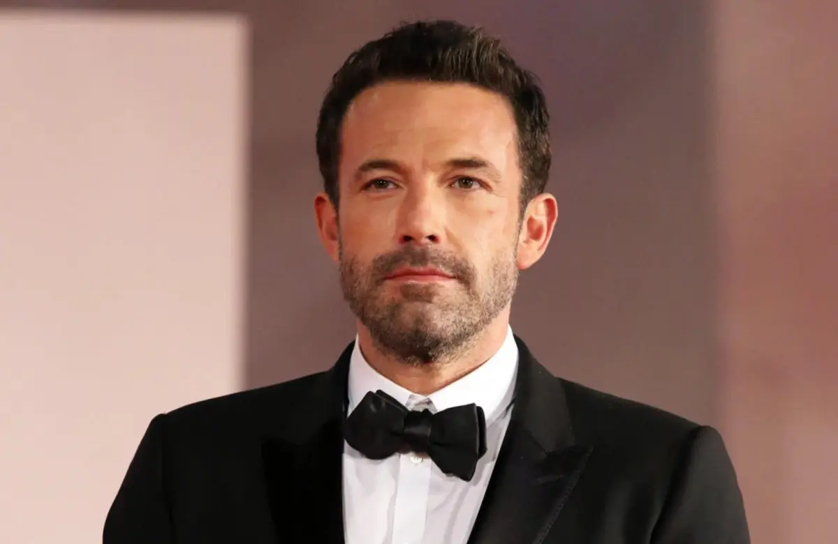 Ben Affleck'in on yaşındaki oğlu Lamborghini ile bir BMW'ye çarptı