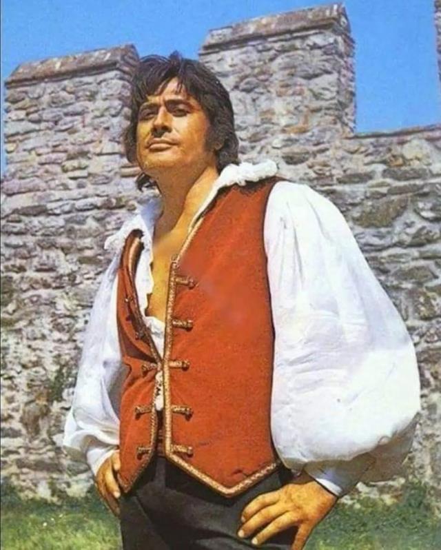 Kara Murat, Malkoçoğlu, Öğretmen Kemal! İşte 3 neslin kahramanının unutulmaz kareleri Kara Murat, Malkoçoğlu, Öğretmen Kemal! İşte 3 neslin kahramanının unutulmaz kareleri