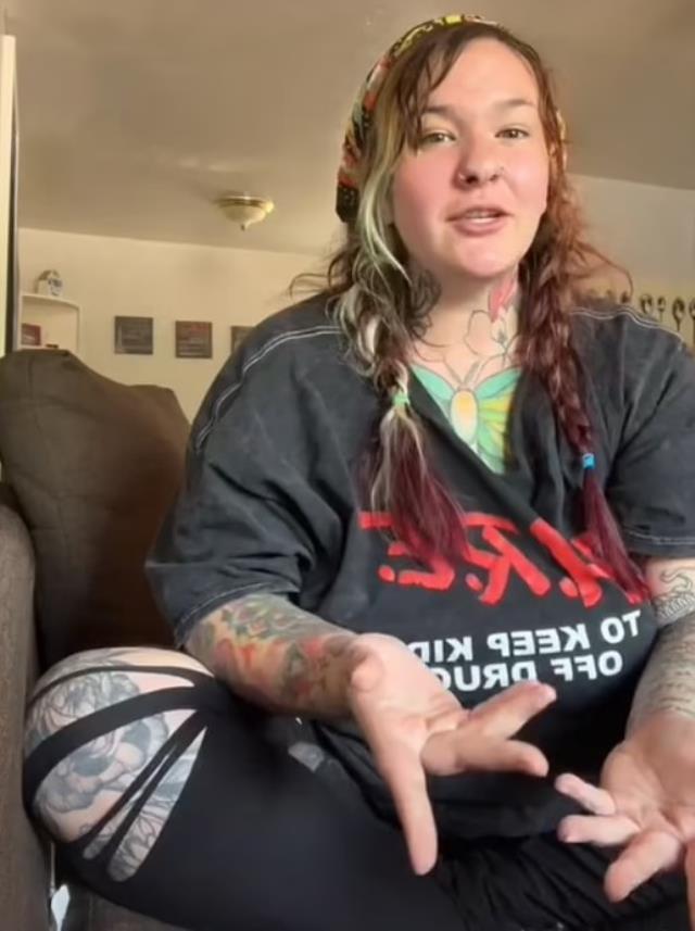 Uçaktaki olaya FBI dahil oldu! Bir adam ilişkiye girdiği anları tüm yolculara gönderdi