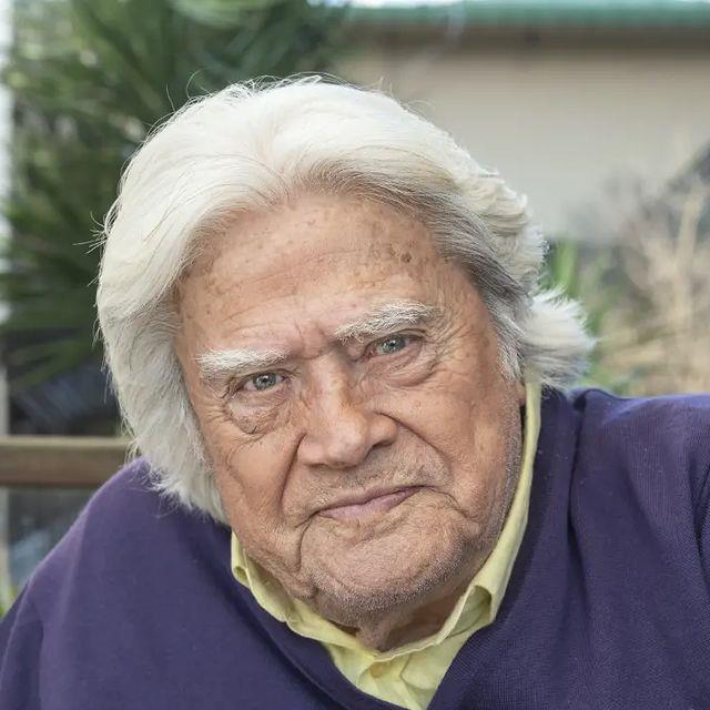 Usta isim Cüneyt Arkın'ın ölümüyle ilgili hastaneden açıklama: Kalbi durdu