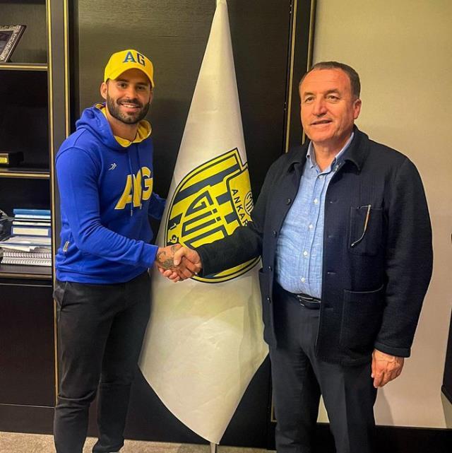 Ankaragücü'nden çılgın transfer! Real Madrid ve PSG'nin eski yıldızı Jese Rodriguez resmen imzayı attı