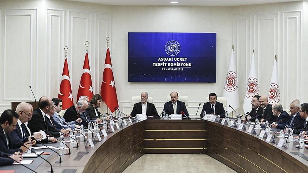 Asgari ücret toplantısı bitti mi? SON DAKİKA! Yeni asgari ücret belli oldu mu? Asgari ücret toplantısı ne oldu?