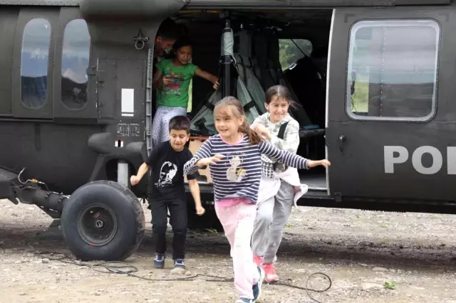 Bakan Soylu sel mağduru çocukların isteğini kırmadı