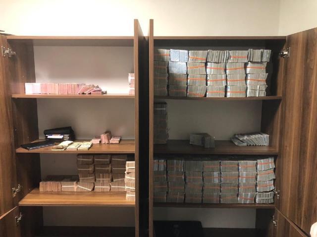 Demir Yumruk operasyonundan yeni detaylar! Baskın yapılan her yerden deste deste para çıkıyor