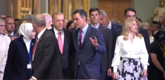 Erdoğan, NATO Zirvesi akşam yemeğine katıldı