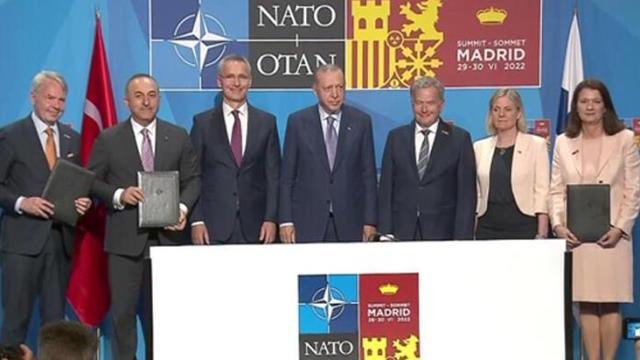 Son Dakika! NATO Zirvesi sonuç bildirisi yayımlandı: İsveç ve Finlandiya'ya resmi davet, Türkiye'ye teşekkür