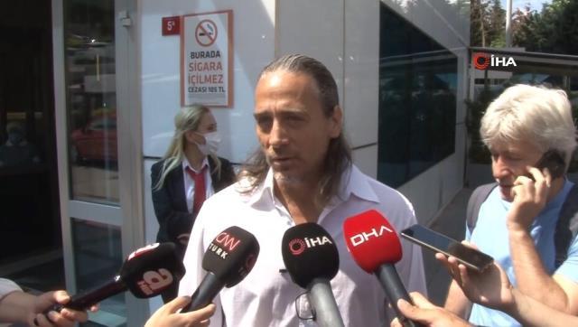 Usta oyuncu Cüneyt Arkın'ın cenazesi ailesine teslim edildi Usta oyuncu Cüneyt Arkın'ın cenazesi ailesine teslim edildi