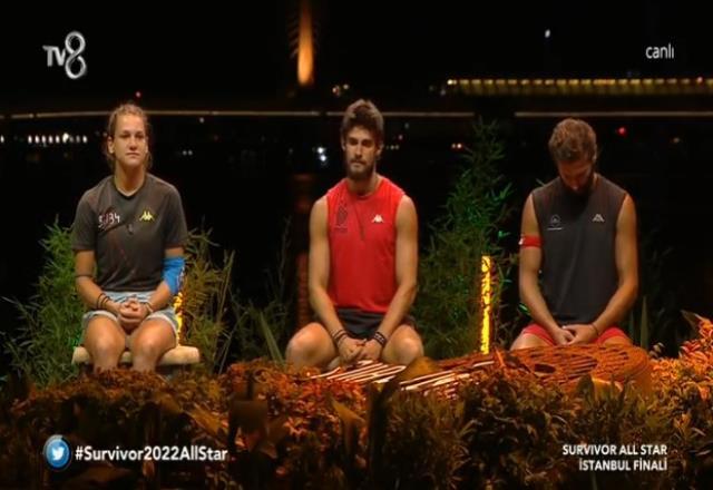 Survivor 2022 büyük finale kimler çıktı? Finaldeki iki isim kim oldu? NİSA mı BATUHAN mı ADEM mi? Hangi isimler büyük finale çıktı?
