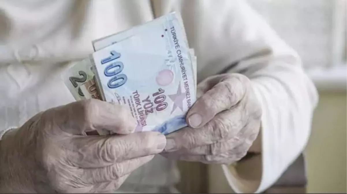 Asgari ücret artışı emekli maaşını etkiler mi? Asgari ücret zammı herkese yansıyacak mı? Asgari ücret ne kadar oldu?