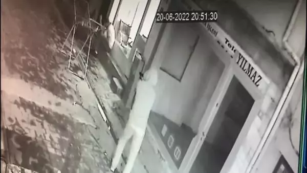 Son dakika: Beyoğlu'nda sokak ortasında cinayet: Güvenlik kamerasındaki saldırgan yakalandı