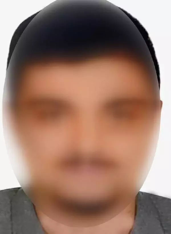 Kadıköy'de eski sevgilisini kaçırmaya çalışan şüpheliye esnaf engel oldu