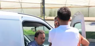 Paranın kokusunu almışlar! Otostop yapan kadınlar yardım için duran adamı saniyeler içinde soydu