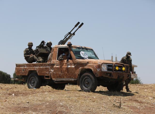 Cumhurbaşkanı Erdoğan'ın işaret ettiği Tel Rıfat'ta operasyon hazırlıkları hızlandı! SMO bölgeye askeri takviye gönderdi