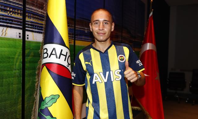 Emre Mor imzayı attığı gibi Volkan Demirel'in kehanetini açıkladı: Fenerbahçe'ye gideceksin