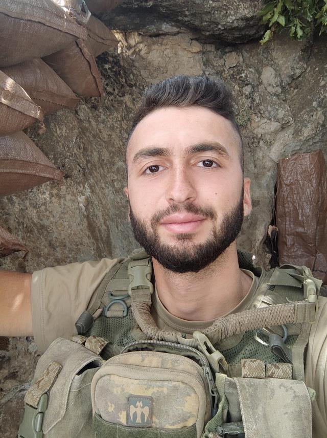 Pençe-Kilit şehidinin arkadaşına sorduğu namaz sorusu yürek sızlattı: Üzerimiz pisleniyor, sıkıntı olmaz değil mi? Pençe-Kilit şehidinin arkadaşına sorduğu namaz sorusu yürek sızlattı: Üzerimiz pisleniyor, sıkıntı olmaz değil mi?