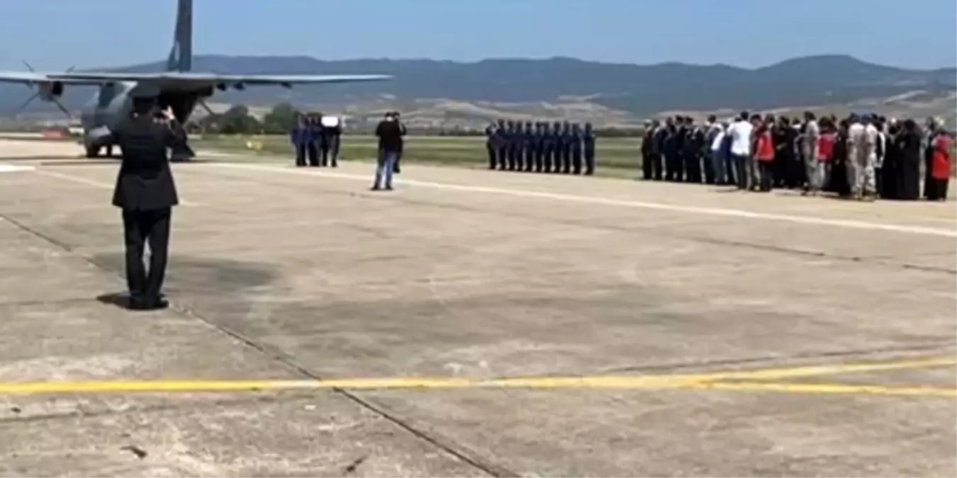 Son dakika... Şehit Uzman Çavuş'un cenazesi Bursa'da