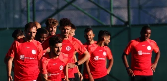 Antalyaspor'un Burdur kampı başladı