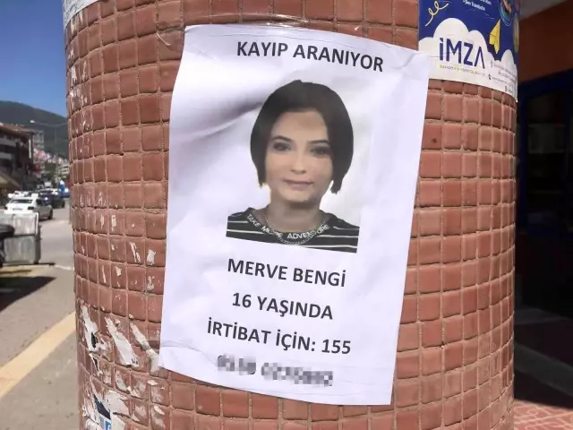 Ailenin günlerdir haber alamadığı 16 yaşındaki genç kız, parkta otururken bulundu Ailenin günlerdir haber alamadığı 16 yaşındaki genç kız, parkta otururken bulundu